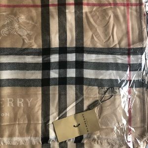 Burberry designer scarf